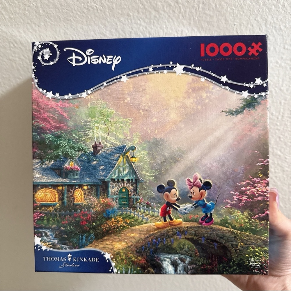 Disney Thomas Kinkade 1000-Piece Puzzle - Mickey and Minnie